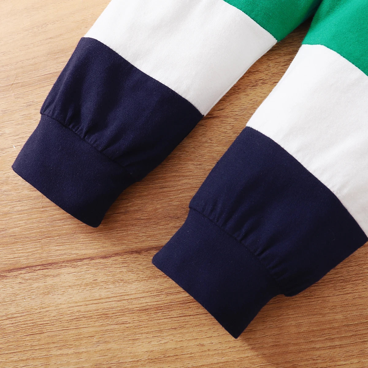 Additional gallery view 13 of baby boys printed long sleeve top and pants set