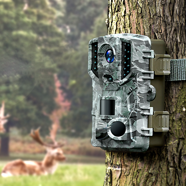 Wireless HD Trail Camera Night Vision Wildlife Surveillance Fall 2026 Gift