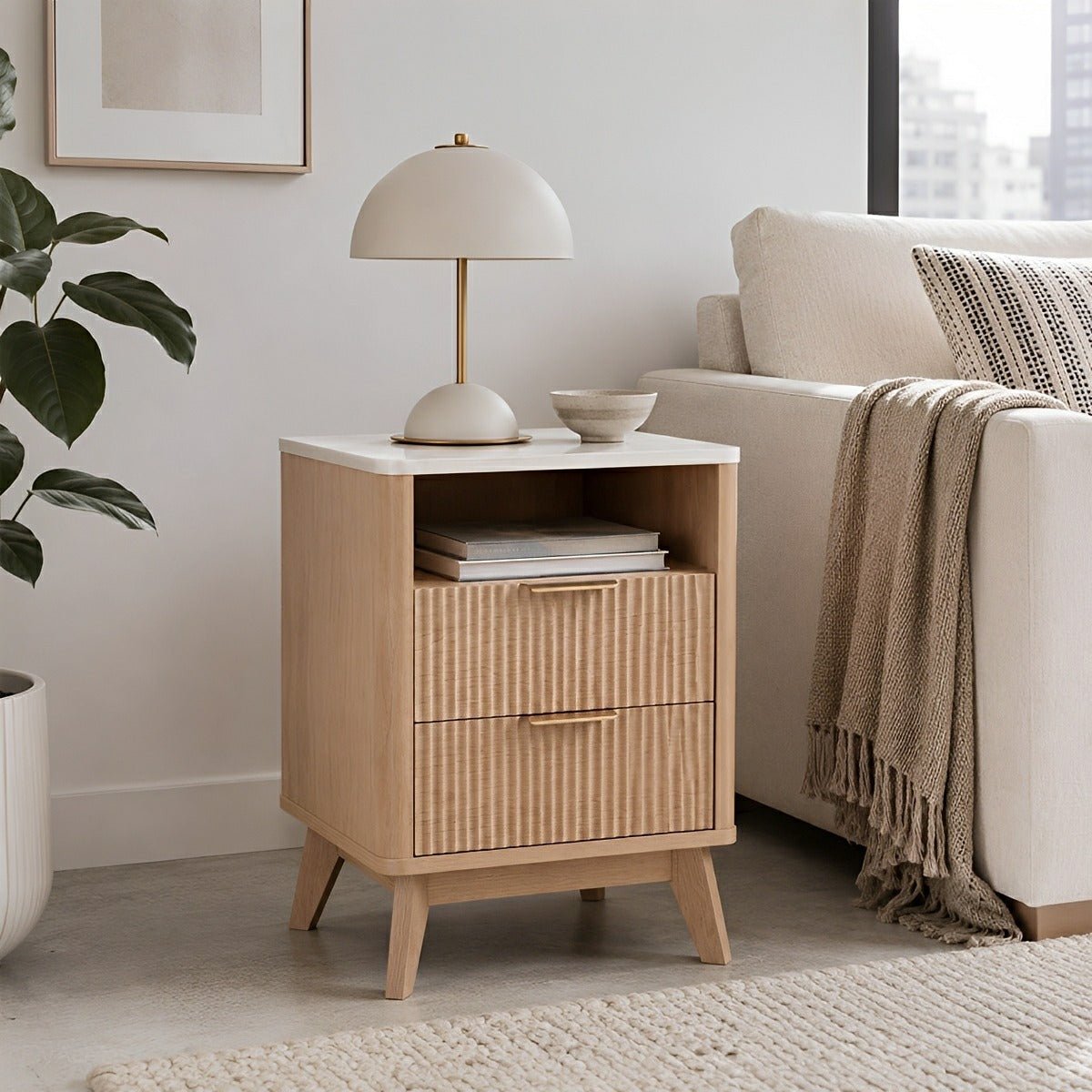 2-Drawer Bedside Cabinet Carved Nightstand with Charging Station