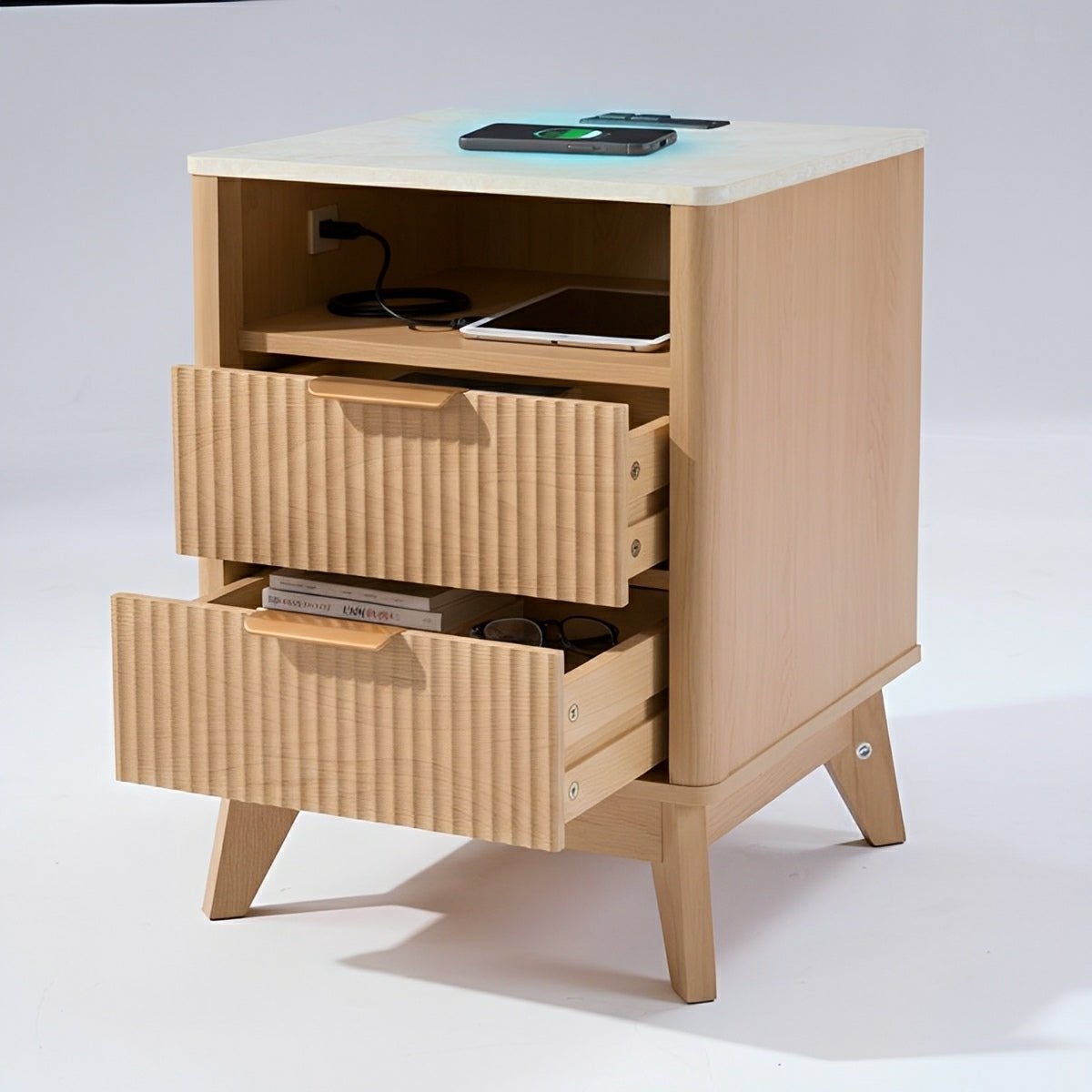 2-Drawer Bedside Cabinet Carved Nightstand with Charging Station