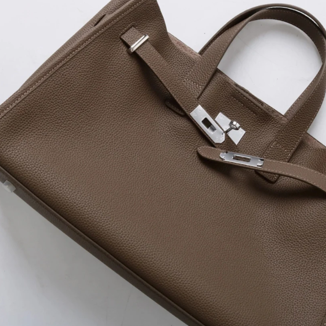 Soft & Structured Women’s Crossbody Bag - Top-Handle Silhouette, Pebbled Cowhide Leather, For Everyday Urban Use