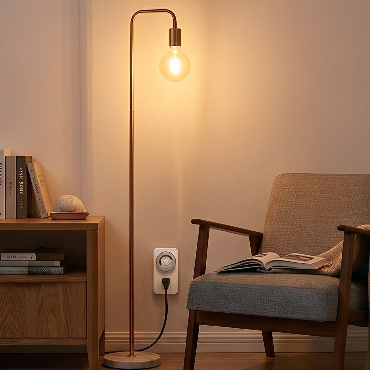 24-H 15A Plug-In Mechanical Outlet Timer Light Timer Switch