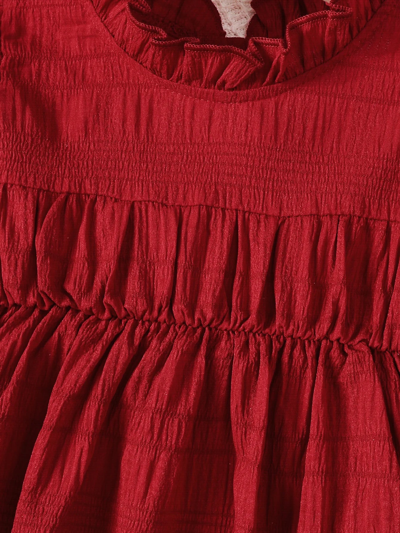 Different viewpoint of the baby girls ruffle top, shorts and bag set - view 5