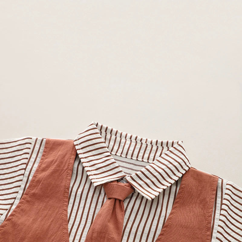 Design features and details on the boys casual summer t-shirt and shorts outfit - view 4