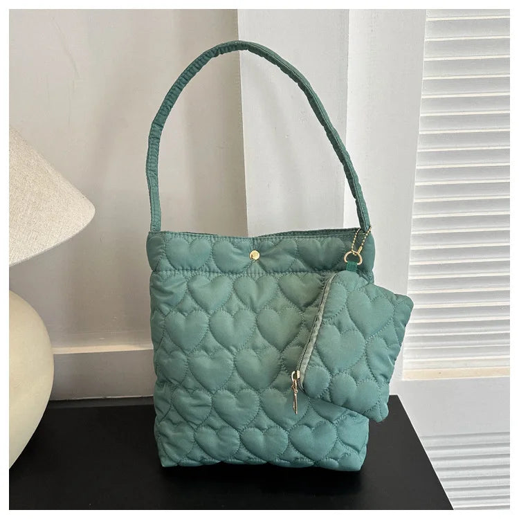Cozy women's quilted tote – padded square shoulder bag, polyester, casual everyday