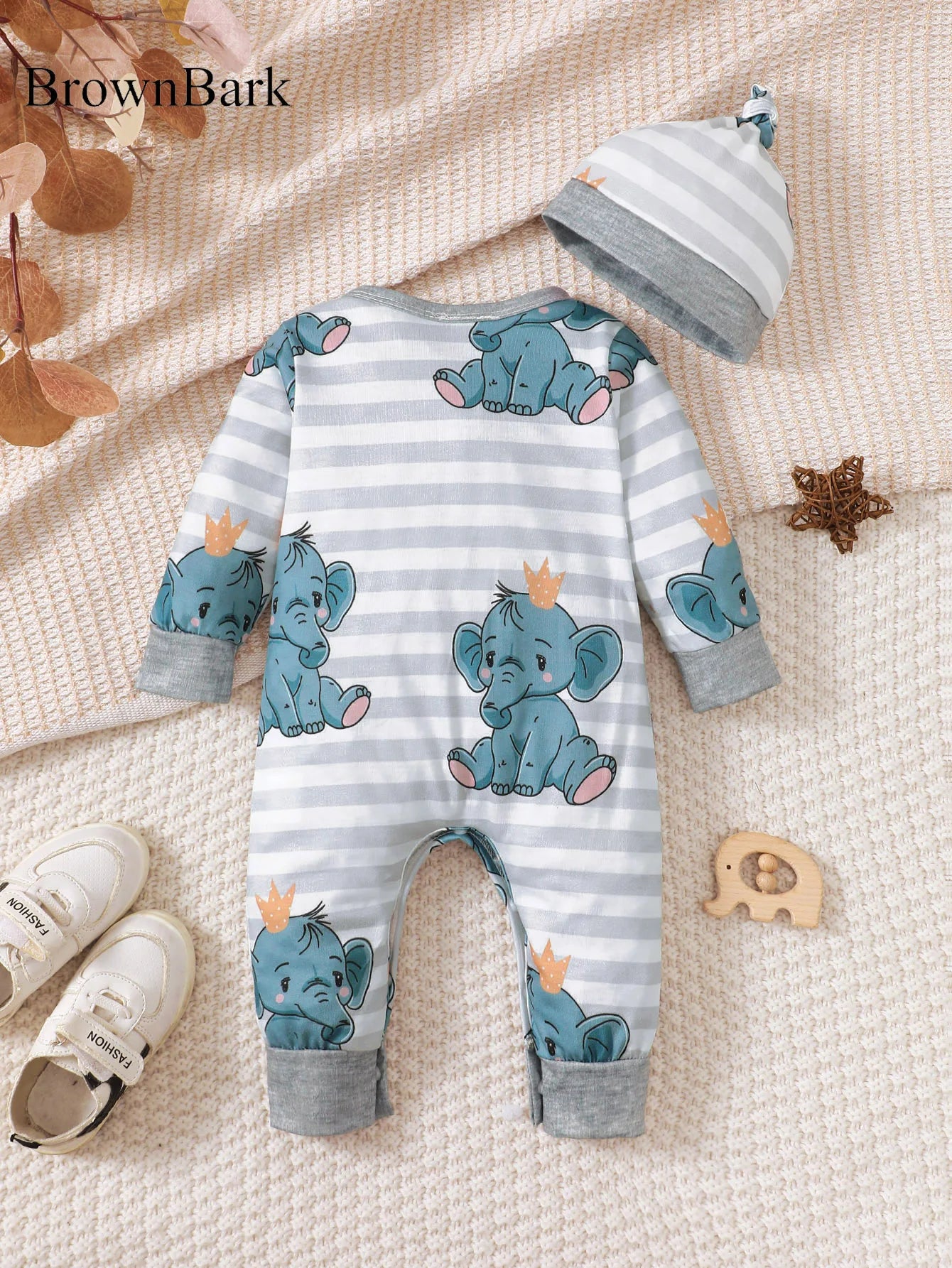 Additional gallery view 9 of baby boys bear print button-up winter romper