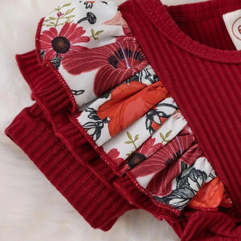 Design features and details on the baby girls striped bowknot romper dress - view 4
