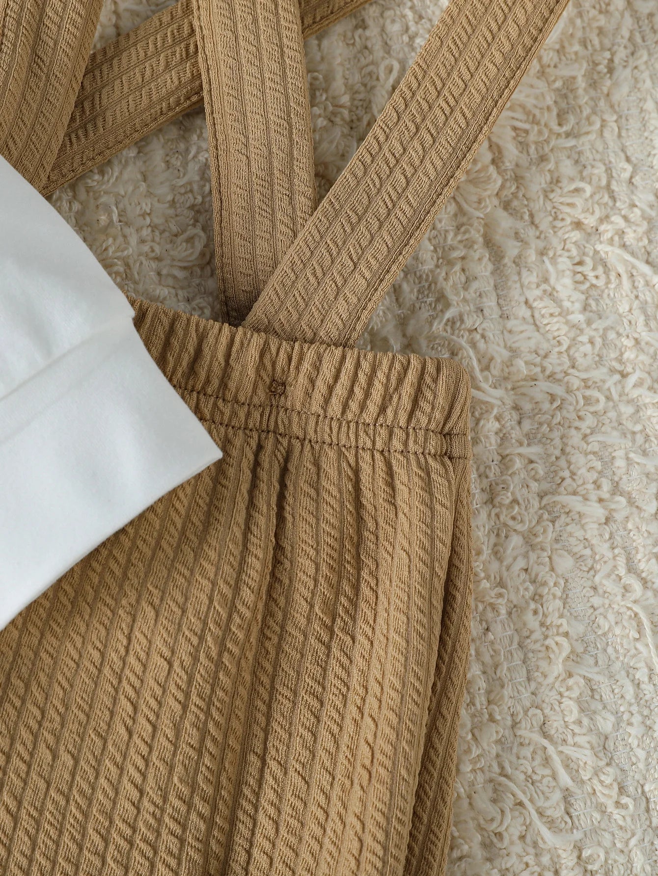 Kids comfortable two-piece clothing set for autumn