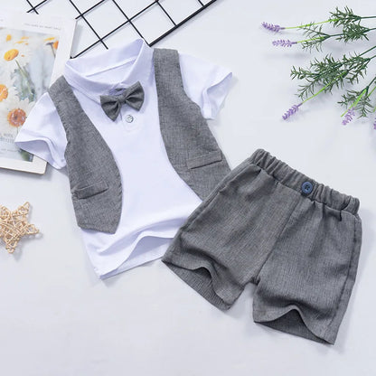 Feature focus detail of the boys short sleeve shirt and shorts set - view 2