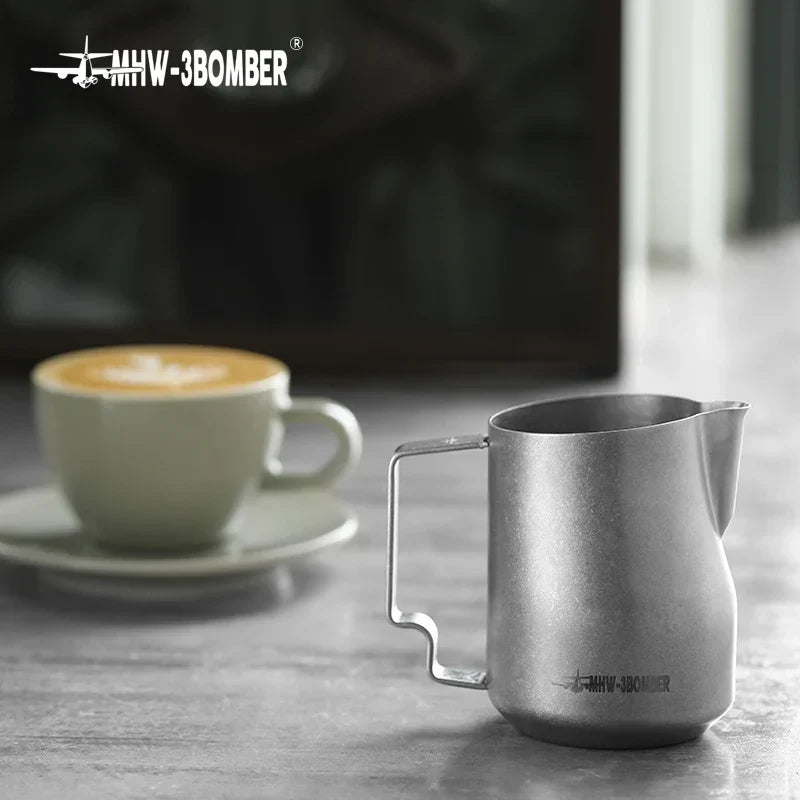 Milk Frothing Pitcher Set 350ml 450ml Stainless Steel Barista Steaming Pitchers Fall 2025 Creamy Microfoam