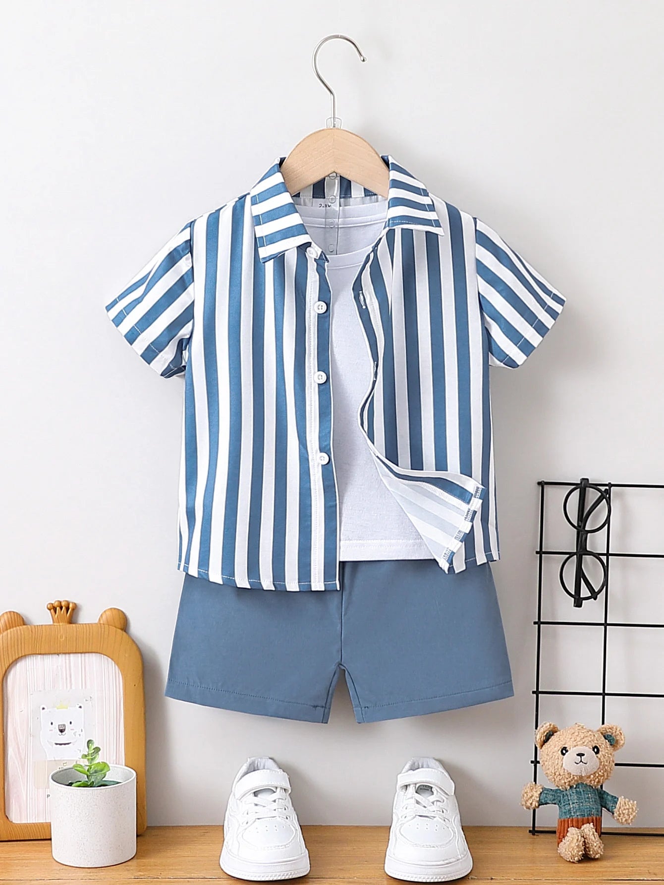 Boys blue and white striped short sleeve shirt set