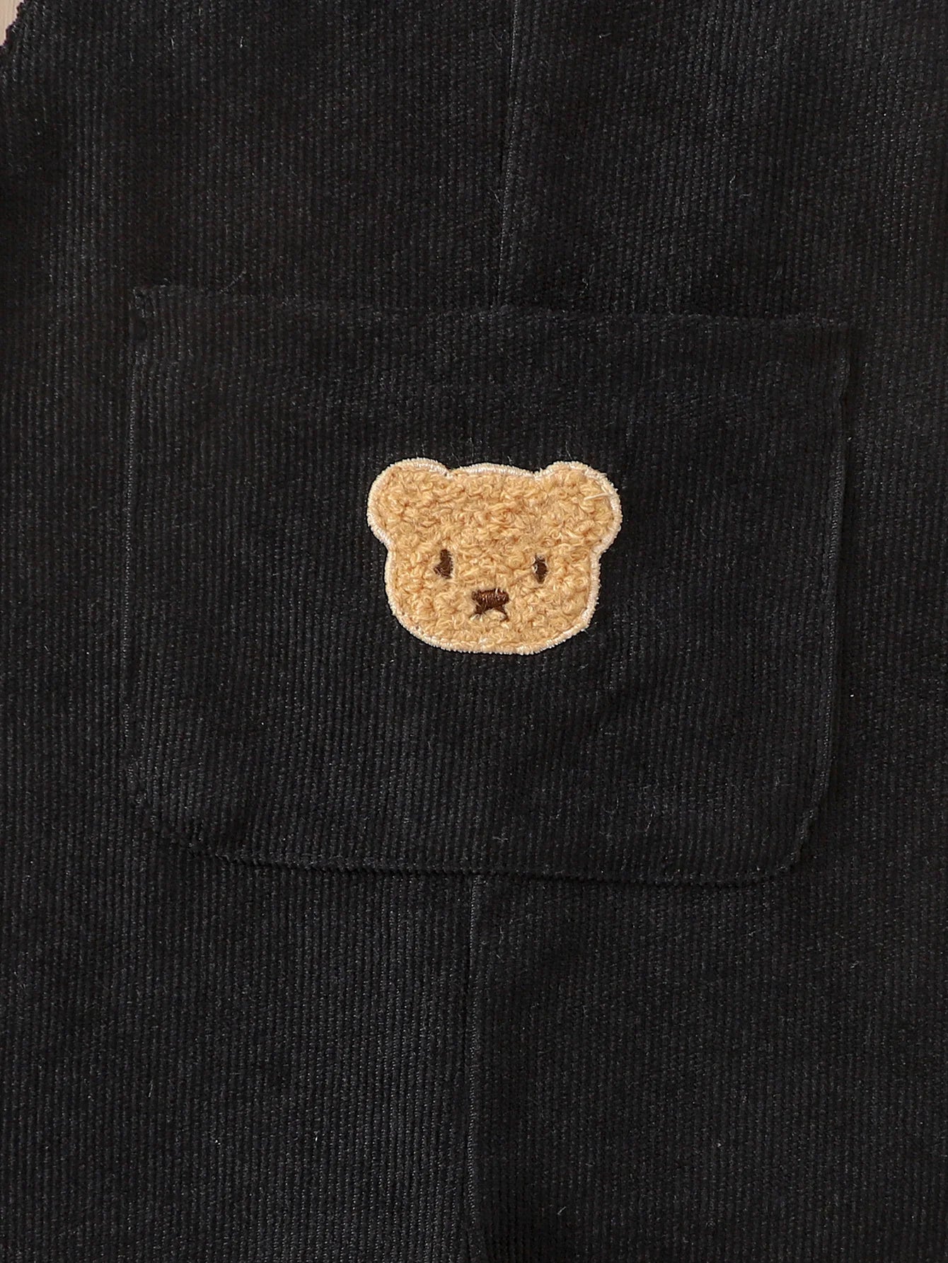 Loose comfortable fit of toddler winter outdoor clothing