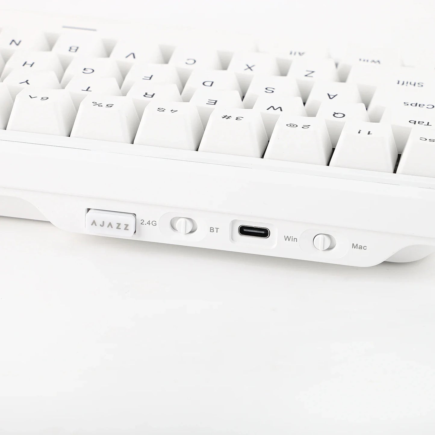 Mechanical Keyboard 68Key Wireless Bluetooth RGB Hall Effect
