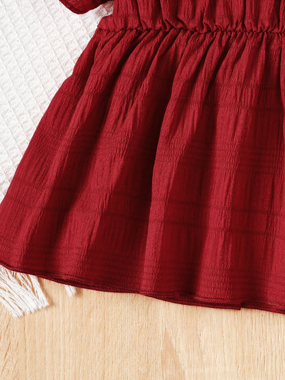 Fabric details of the baby girls ruffle top, shorts and bag set - view 6