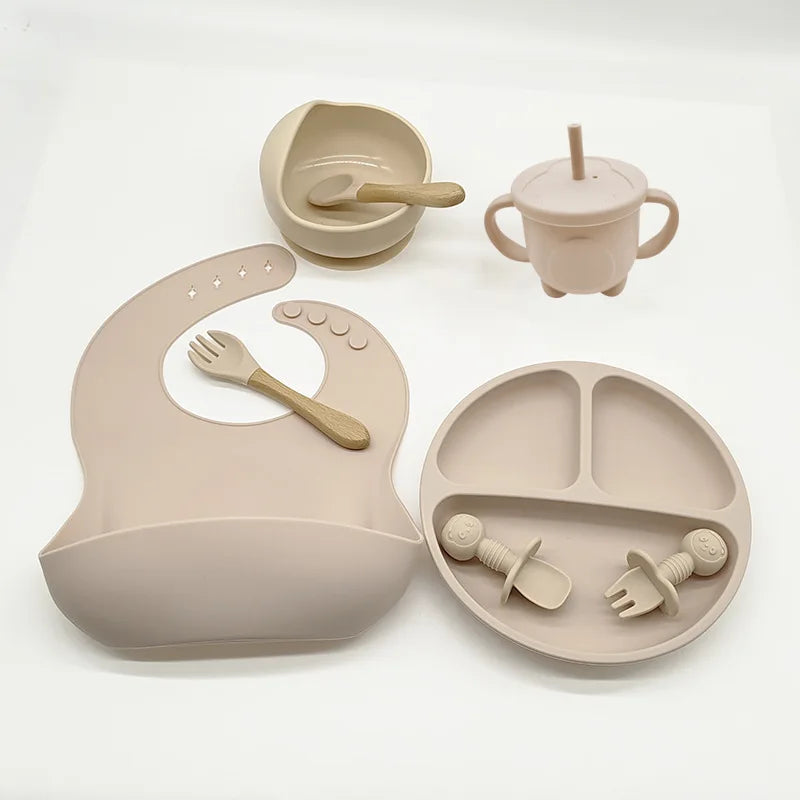 Baby Silicone Tableware Set 8 Piece Suction Bowls Divided Plate Bib Spoon Fork Fall 2025 Self Feeding Aid