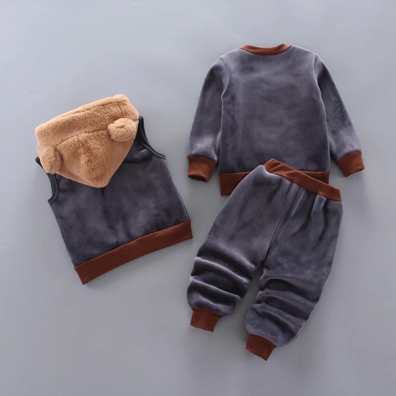 Different viewpoint of the baby bear hooded tracksuit and jacket set - view 5