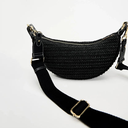 Lightweight women's woven straw shoulder bag – hobo style, crossbody, for beach & summer