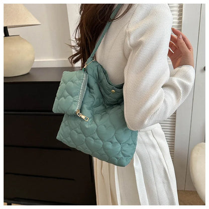 Cozy women's quilted tote – padded square shoulder bag, polyester, casual everyday