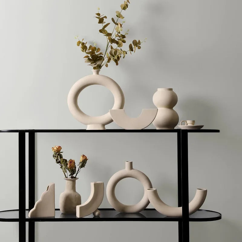 Ceramic Vase Embryo Sculptural Tabletop Vase Nordic Minimalist Home Decor Fall 2025 Ideal For Dry Flower Display