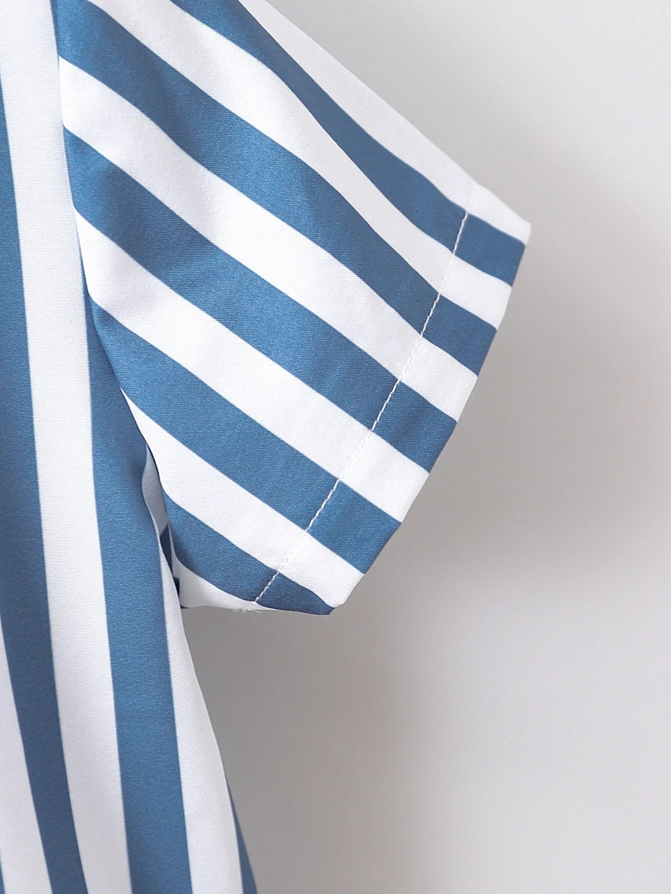 Different viewpoint of the boys blue and white striped shirt set - view 5