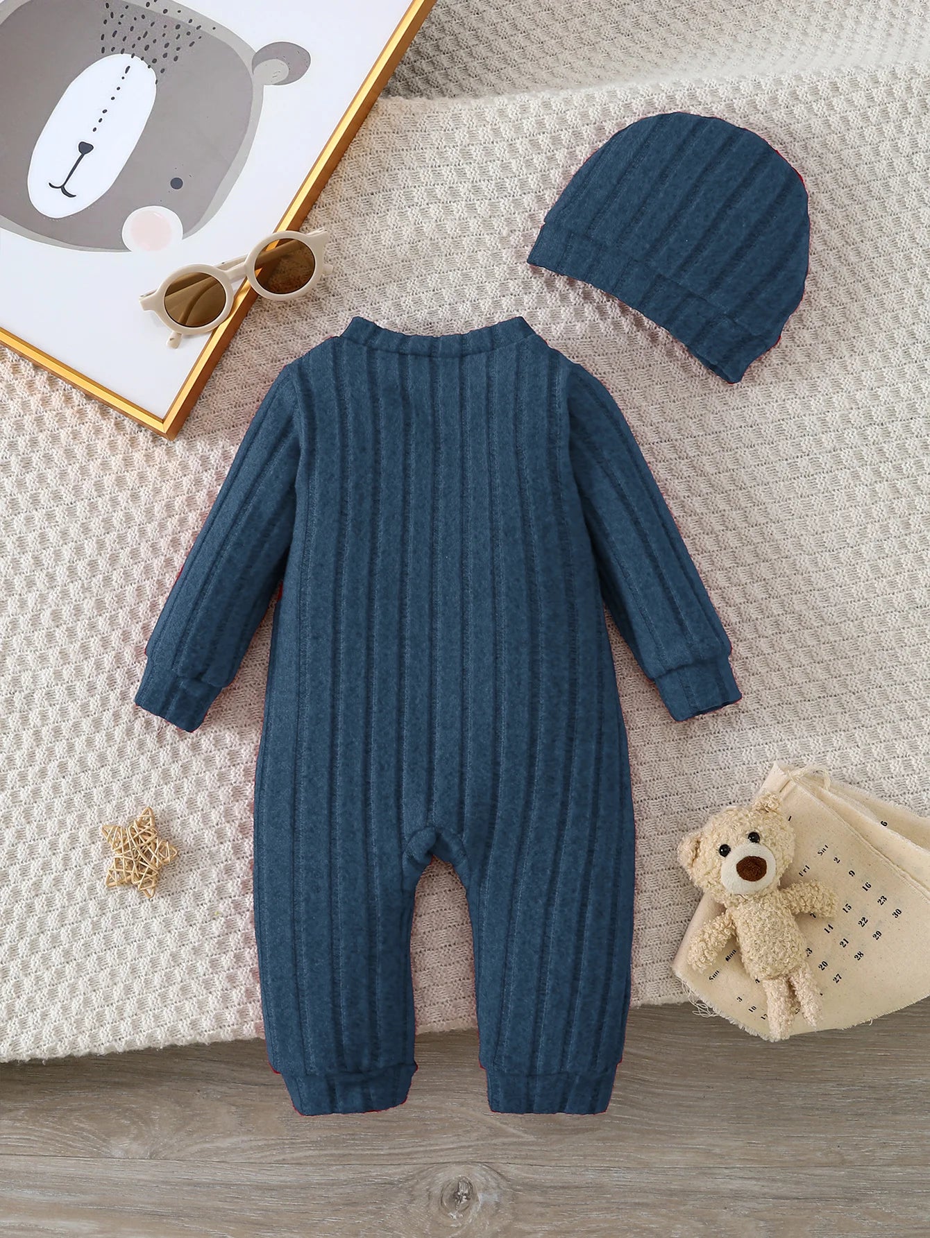 Back view of baby boys red bear badge onesie & hat set