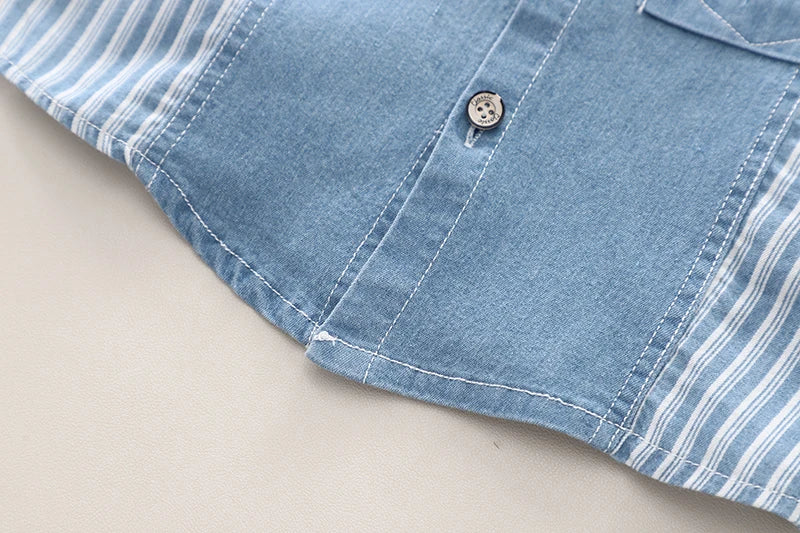 Folded presentation of the boys striped shirt and denim shorts set - view 9