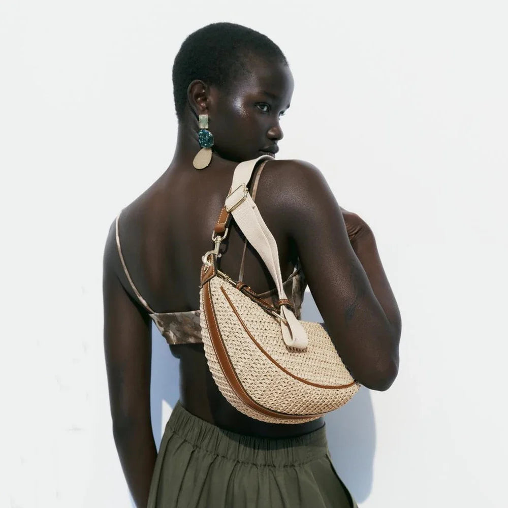 Lightweight women's woven straw shoulder bag – hobo style, crossbody, for beach & summer