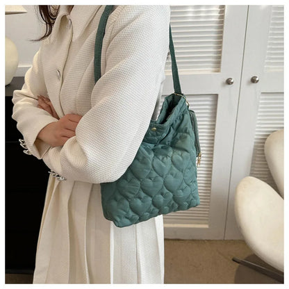 Cozy women's quilted tote – padded square shoulder bag, polyester, casual everyday