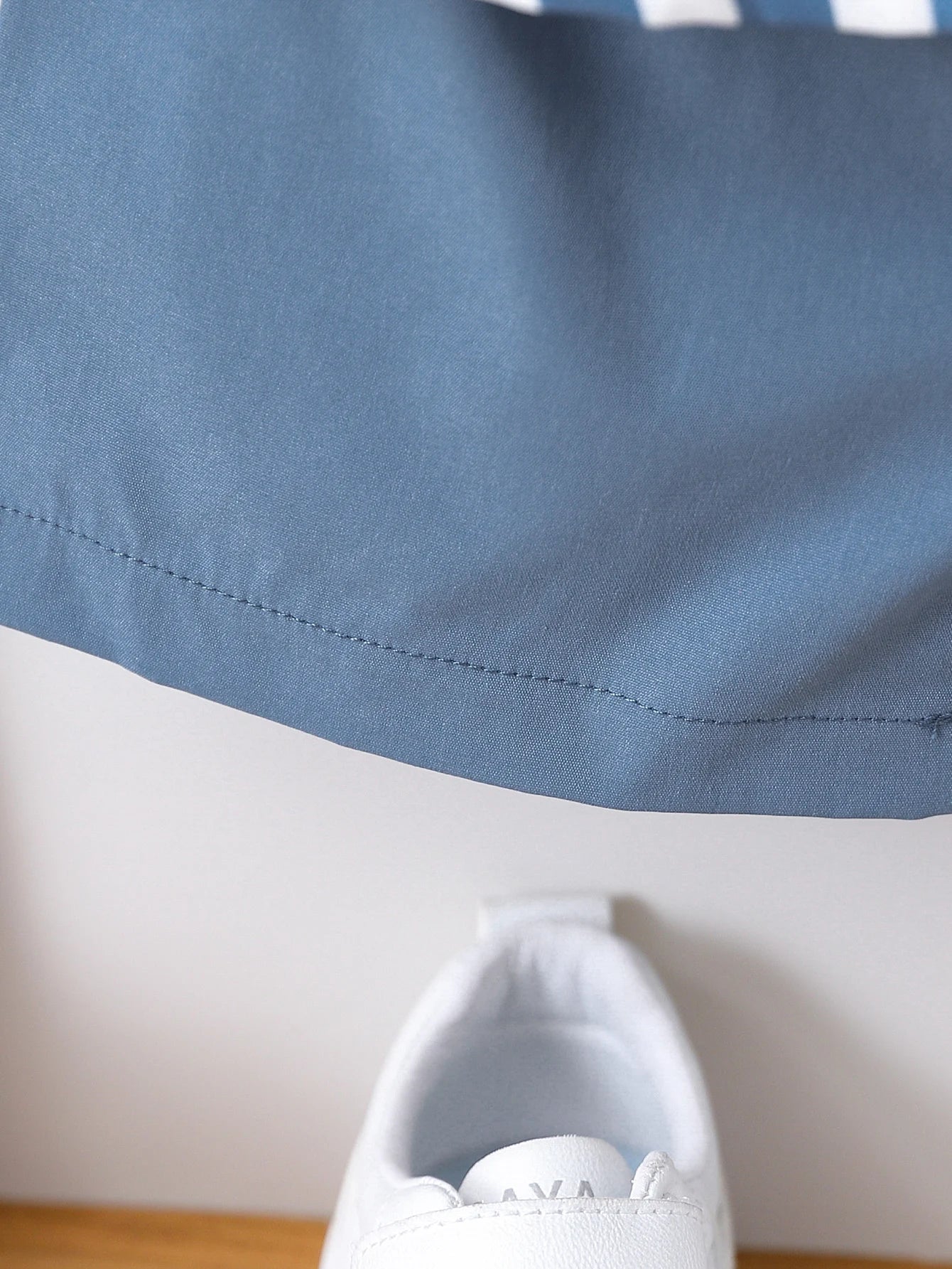 Fabric details of the boys blue and white striped shirt set - view 6