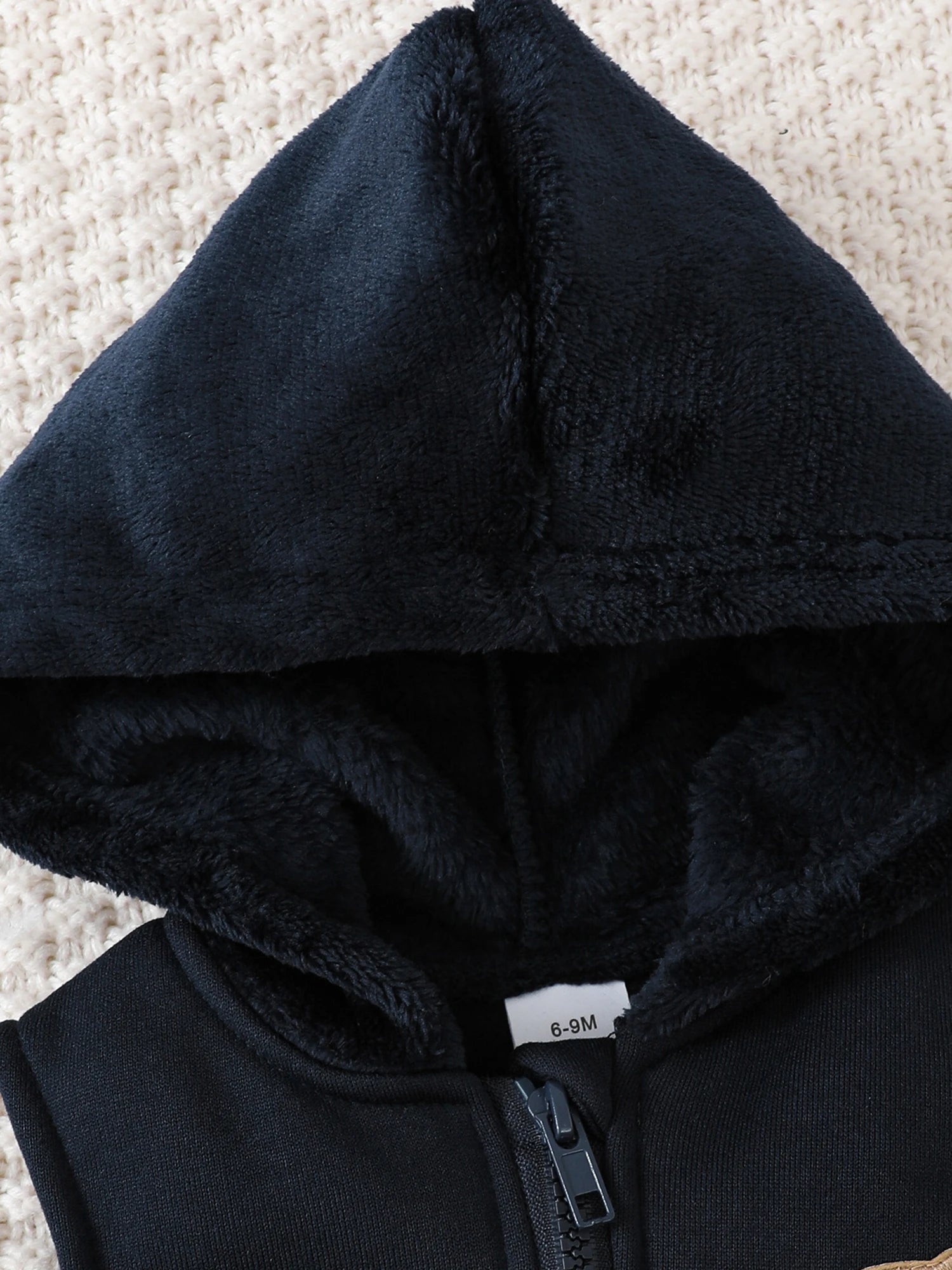 Styling option for boys bear embroidery sweatshirt & joggers