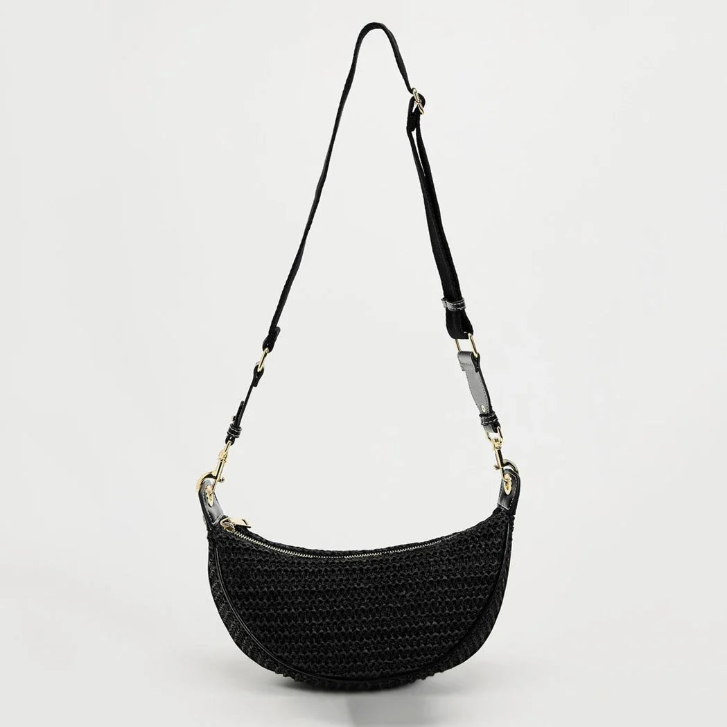 Lightweight women's woven straw shoulder bag – hobo style, crossbody, for beach & summer
