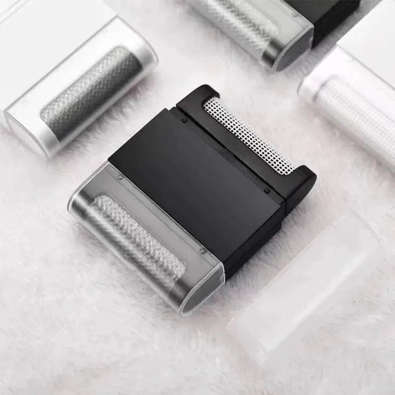 Mini Lint Remover Manual Hair Ball Trimmer - Portable Sweater Shaver for Clothes, Pet Hair & Fuzz Removal Tool