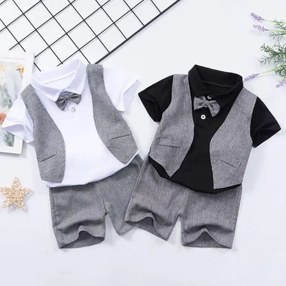 Design features and details on the boys casual t-shirt and shorts set - view 4