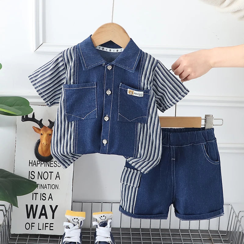 Detailed finish on the boys striped shirt and denim shorts set - view 16