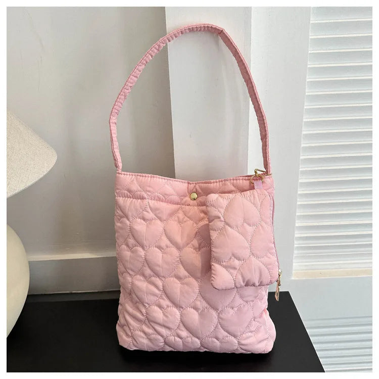 Cozy women's quilted tote – padded square shoulder bag, polyester, casual everyday
