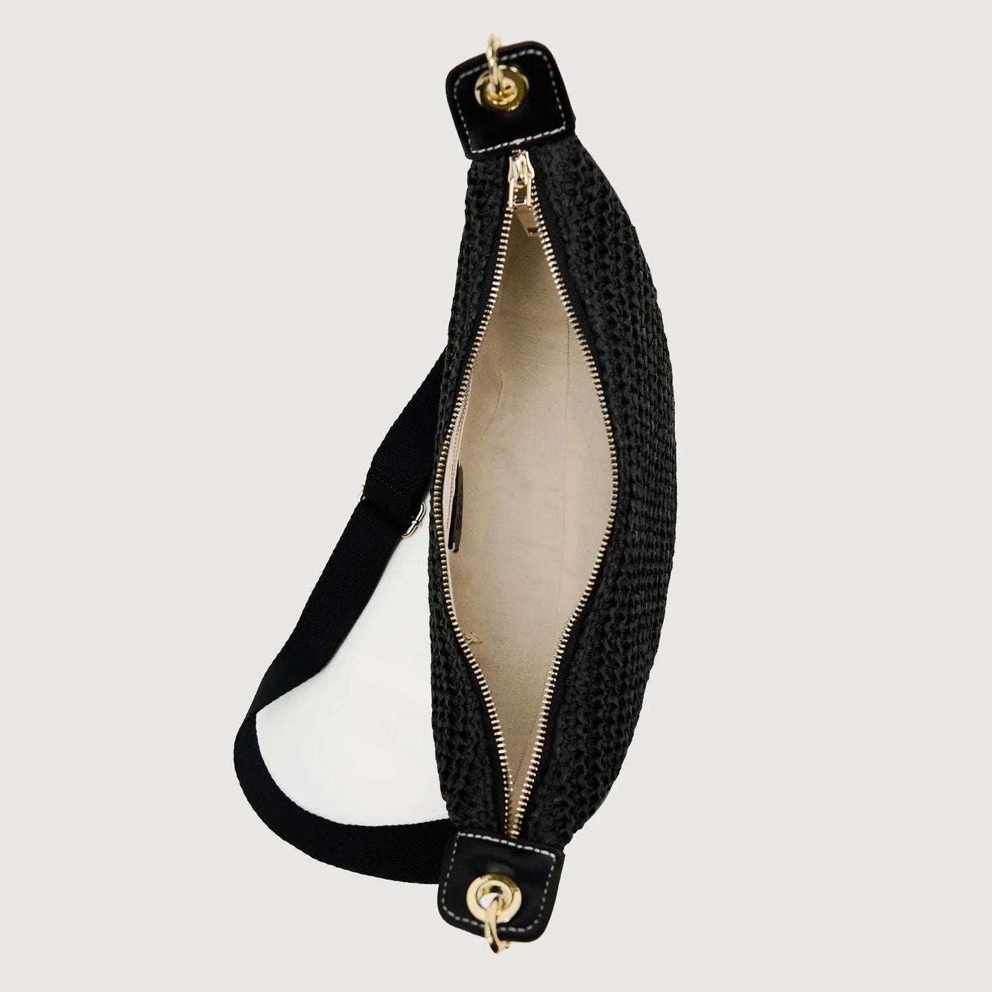 Lightweight women's woven straw shoulder bag – hobo style, crossbody, for beach & summer
