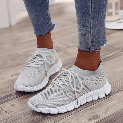 Orthopaedic and breathable shoes