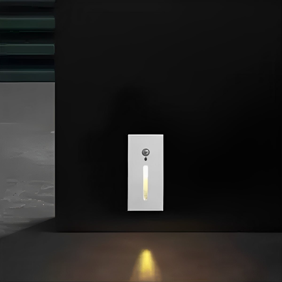 Indoor Minimalist Motion Sensor LED Recessed Stairway Wall Light - Flare Shack