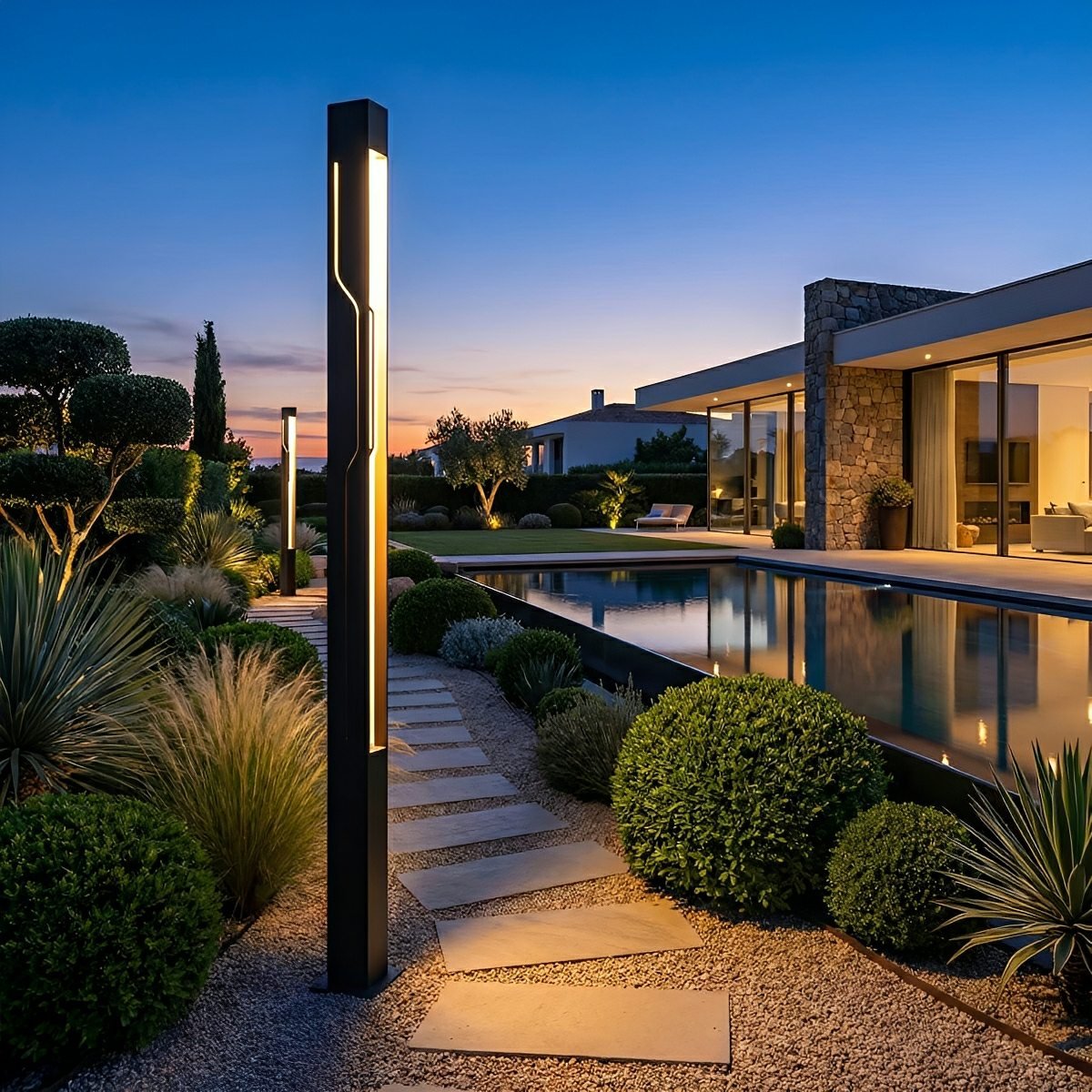 Mecha Modern Ash Black Rectangle LED Column Outdoor Pole Street Light - Flare Shack