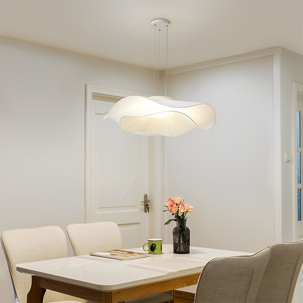 Modern Minimalist Art Lotus Leaf Pendant Lighting