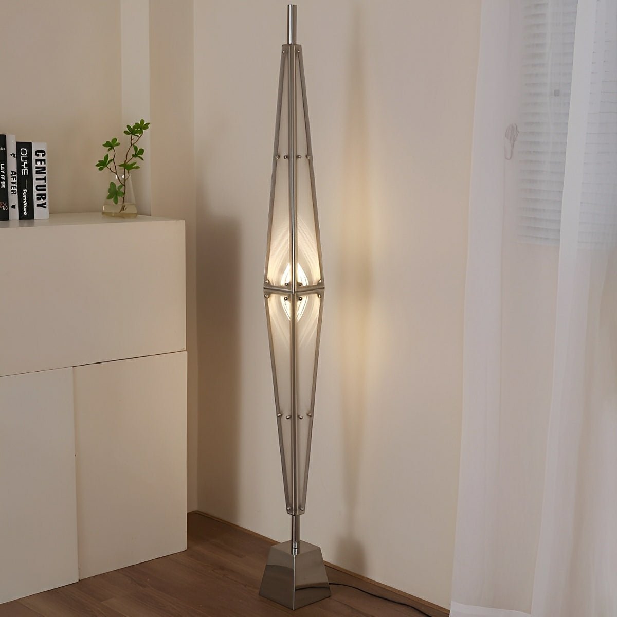 Modern Minimalist Diamond - Shaped Dimmable LED Floor Lamp - Flare Shack