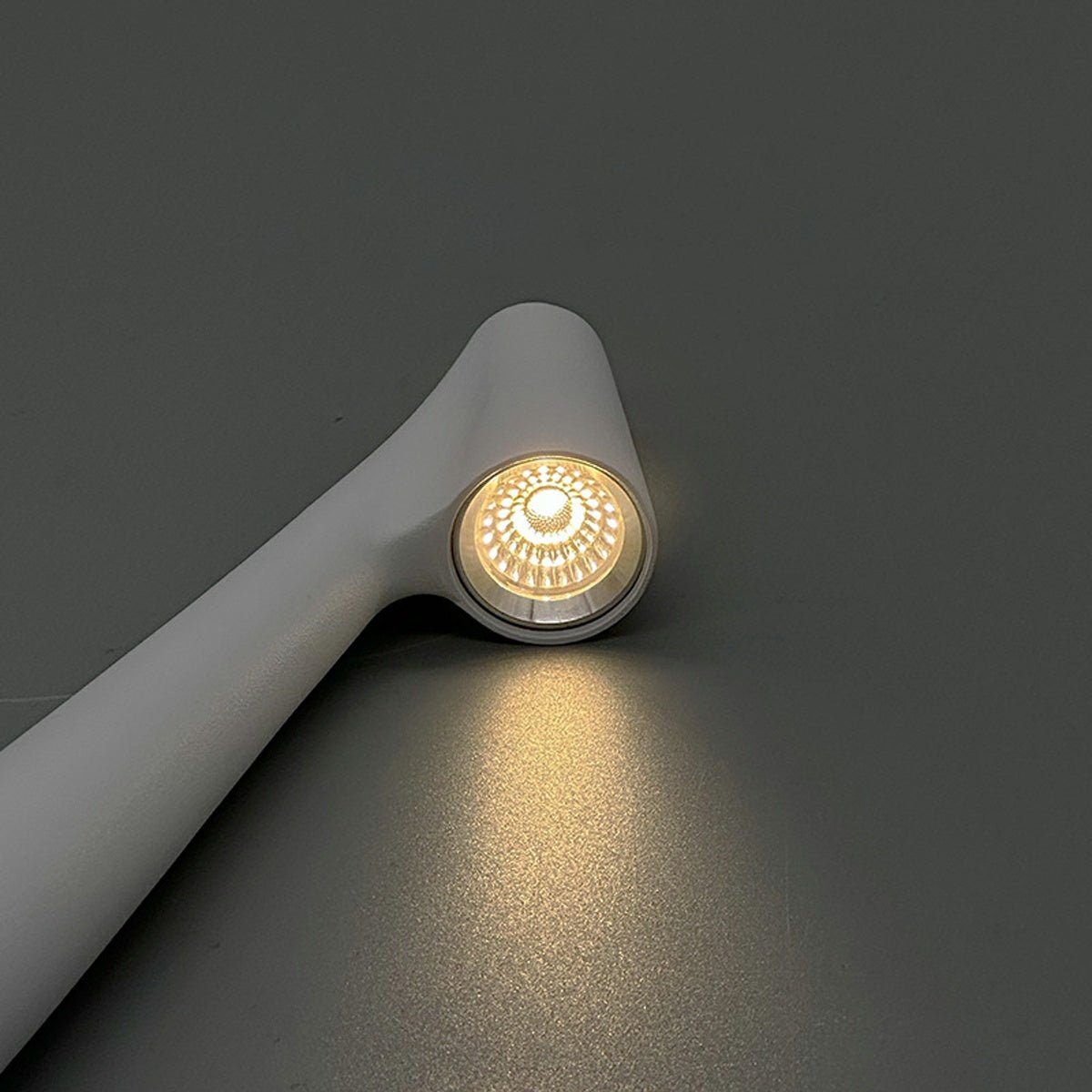 Modern Minimalist Tree LED Dimming Table Lamp