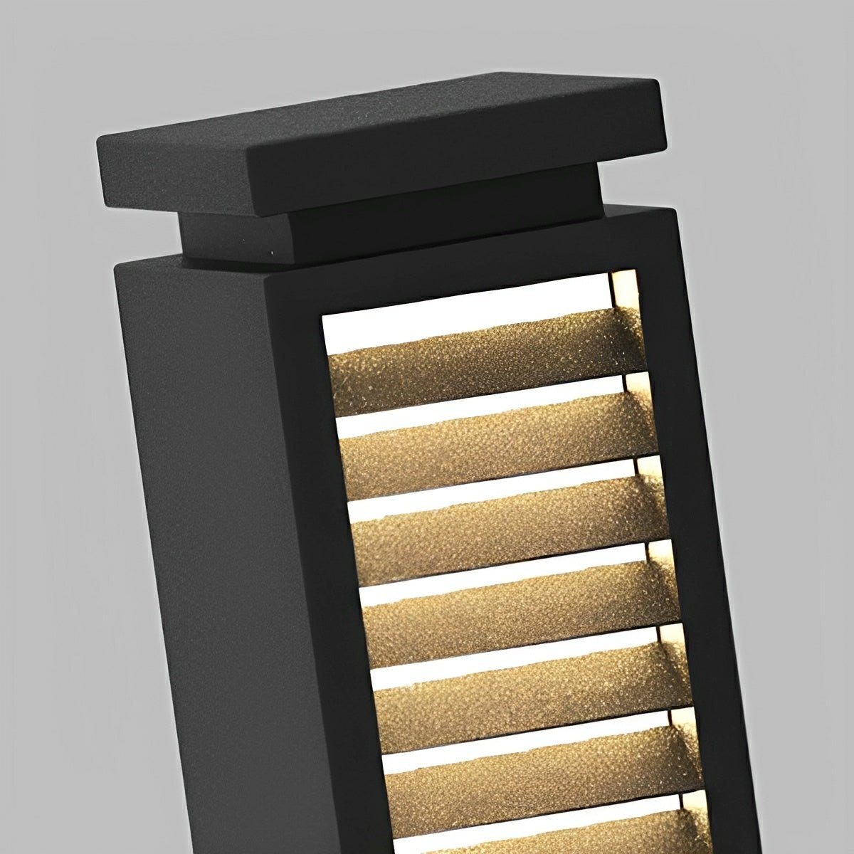 Modern Outdoor Waterproof Grille LED Post Lights Pathway Lights