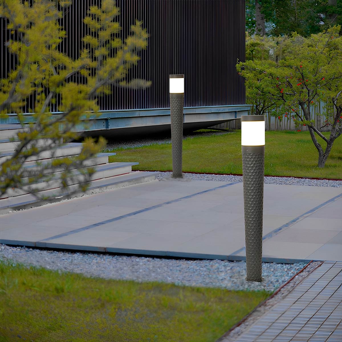 Modern Waterproof Cylinder Outdoor LED Lawn Pillar Lights