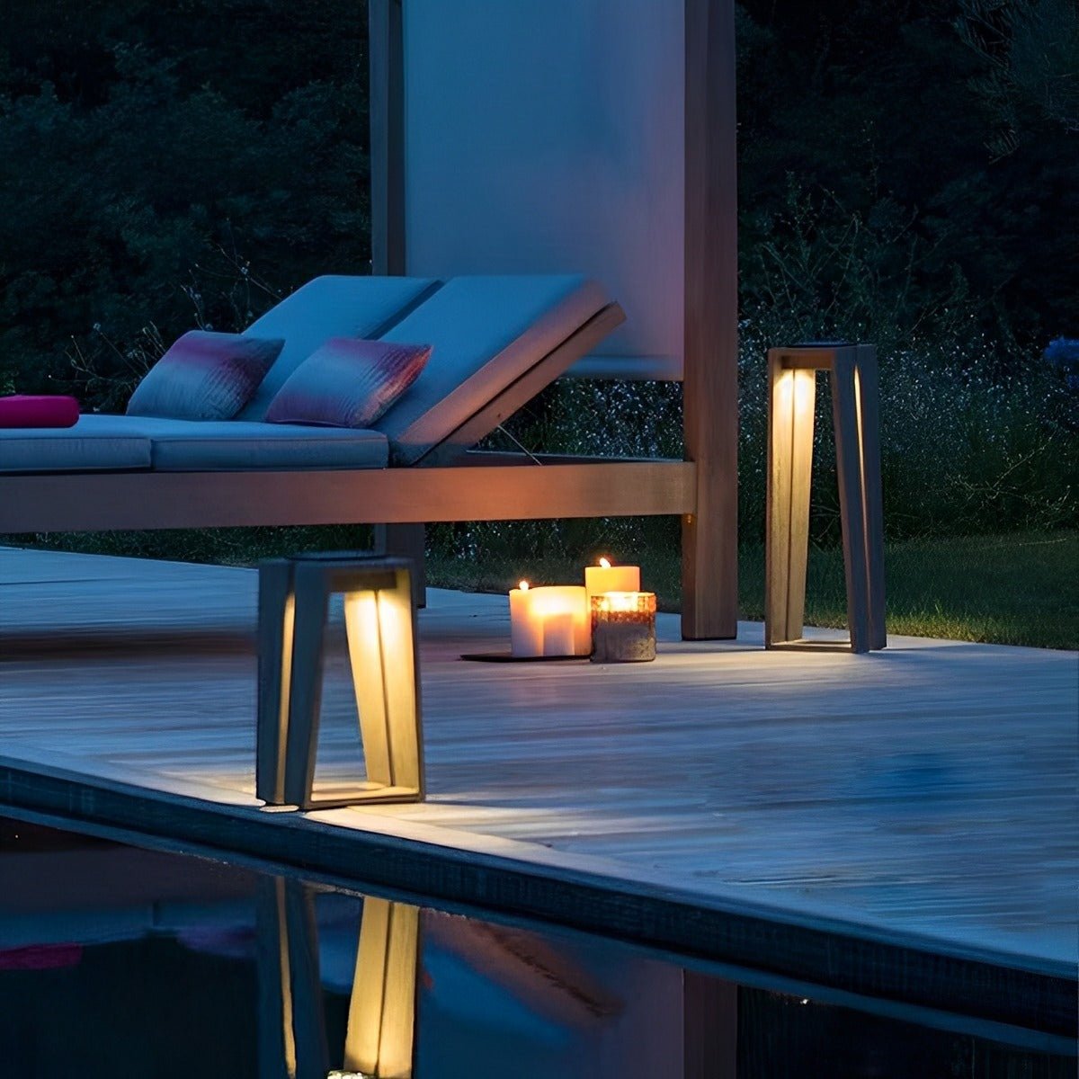Modern Waterproof LED Outdoor Landscape Pathway Lighting - Flare Shack