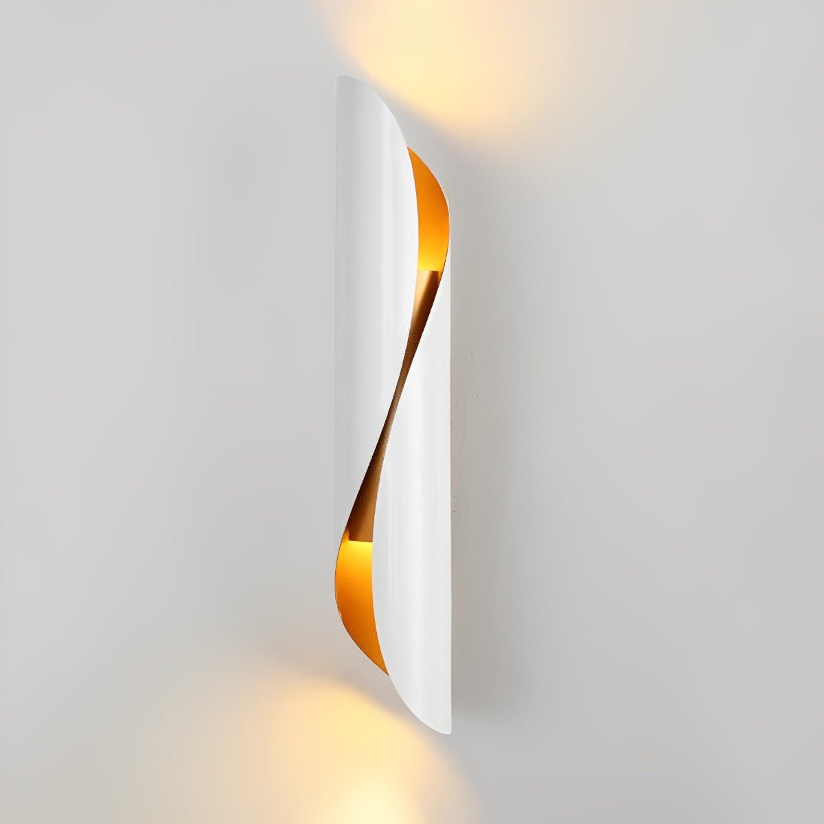 Nordic Unique Metal Up and Down Wall Bedside Industrial Wall Sconce Fixture