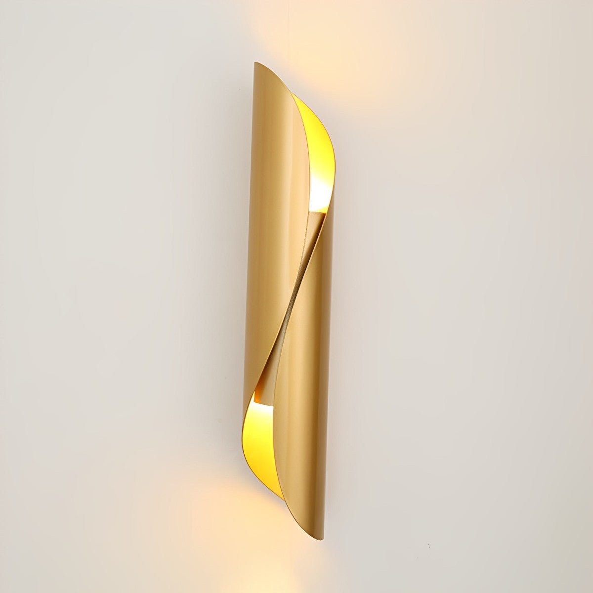 Nordic Unique Metal Up and Down Wall Bedside Industrial Wall Sconce Fixture