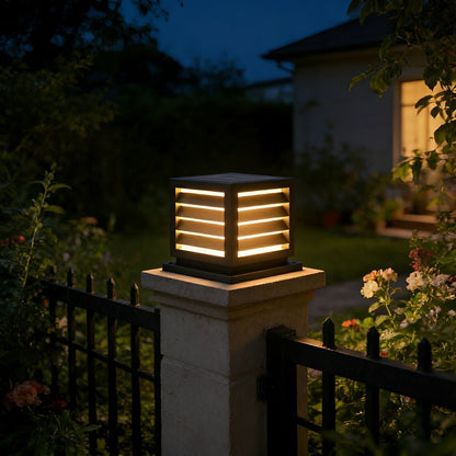 Outdoor Square Grille Post Cap Lights Fence Column Light