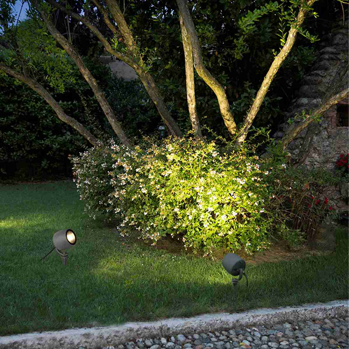 Outdoor Waterproof Round COB Spot Lights Trees Lights - Flare Shack