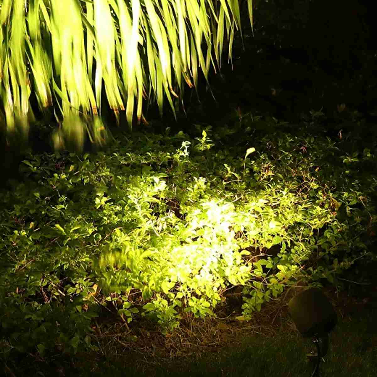 Outdoor Waterproof Round COB Spot Lights Trees Lights
